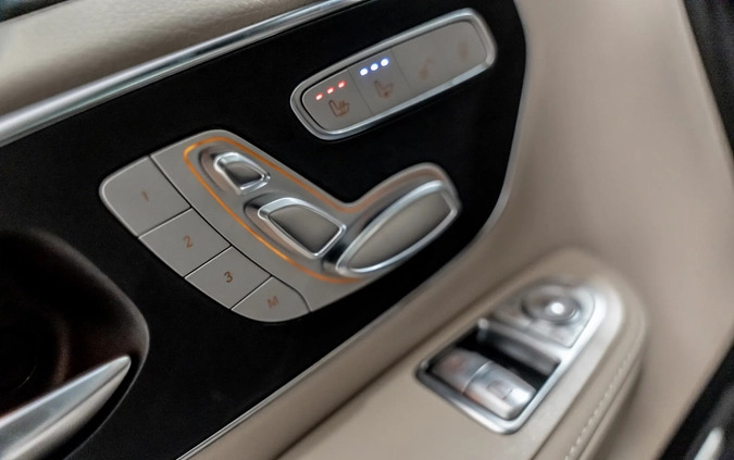 Mercedes-Benz Klasa V cena 499000 przebieg: 10, rok produkcji 2023 z Nowe Miasto nad Pilicą małe 781
